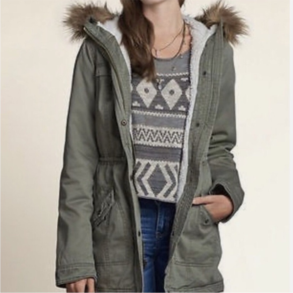 Hollister | Y2K Jack‎ Creek Sherpa Lined Hooded Cargo Jacket Green size Medium